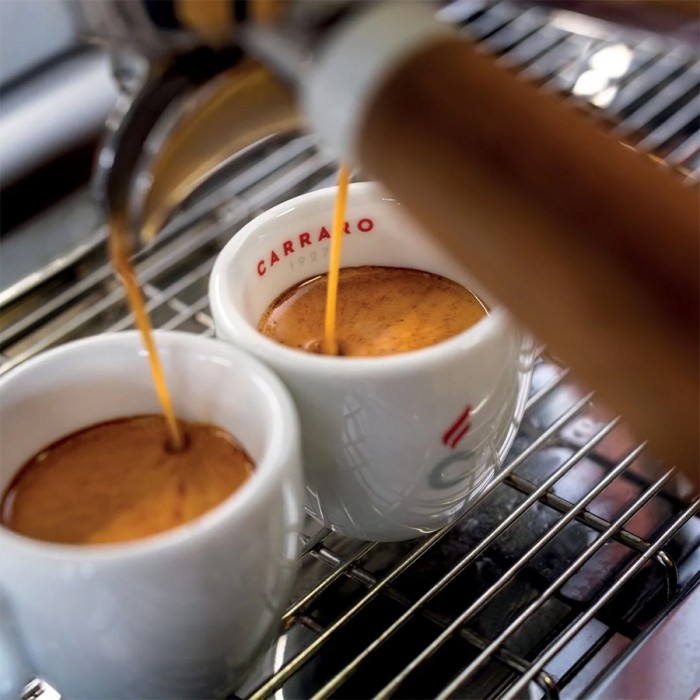 Carraro Honduras La Flor SHG EP 100% Arabica Coffee Beans 1kg Carraro Honduras La Flor SHG EP 100% Arabica Coffee Beans 1kg